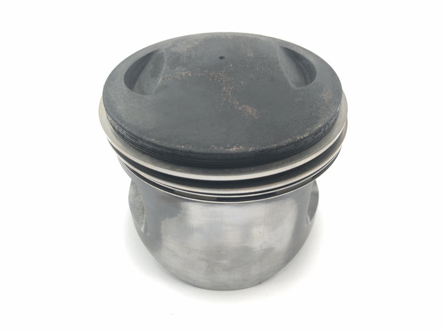 BMW R 100 GS 247E [1991] - cylinder with piston on the right