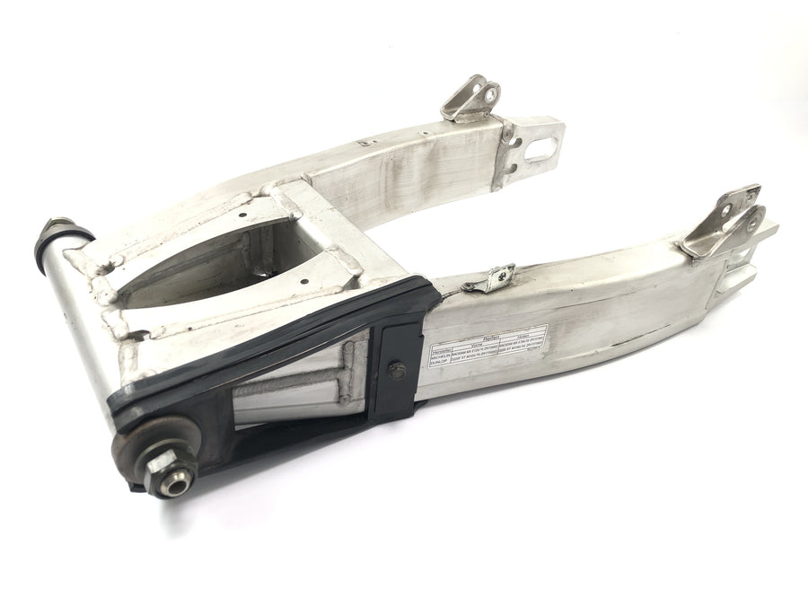 Yamaha XJR 1300 RP06 [2002] - Swing arm rear wheel swing arm