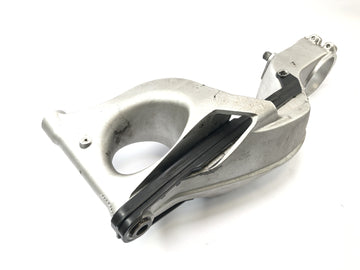Aprilia RST 1000 Futura [2002] - Schwinge rear wheel swing