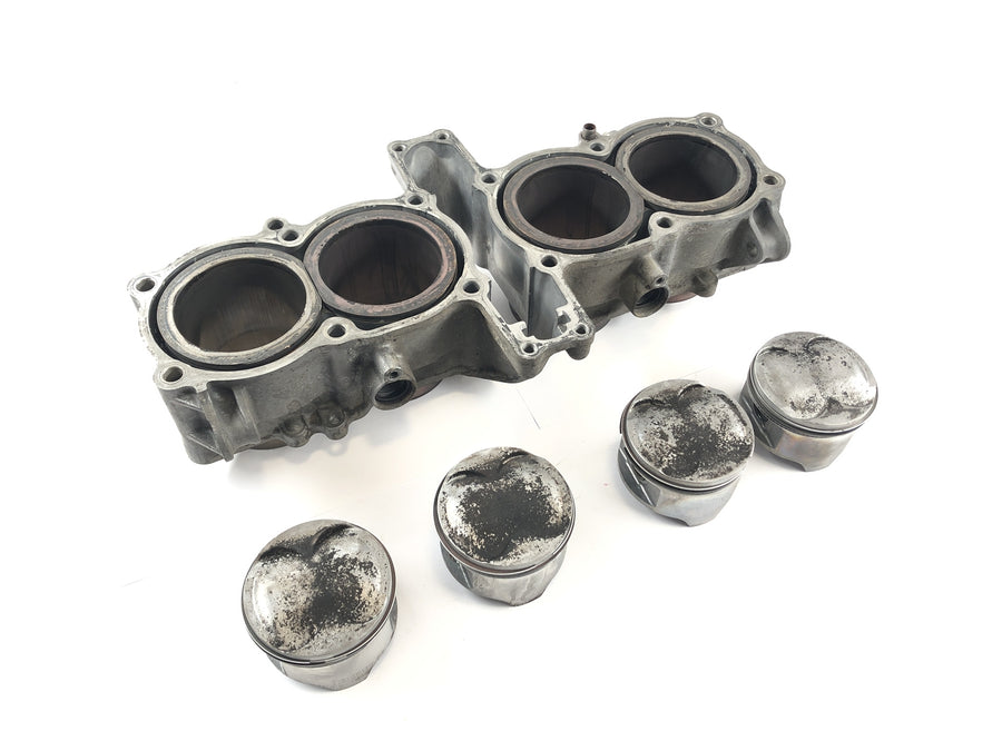 Honda CBR 1000 F SC24 [1991] - Cylinder with piston