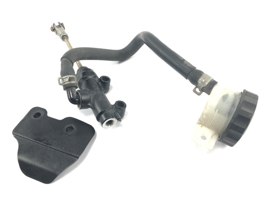 Triumph Daytona 900 T300D [1996] - Rear brake pump with cover for foot brake cylinder