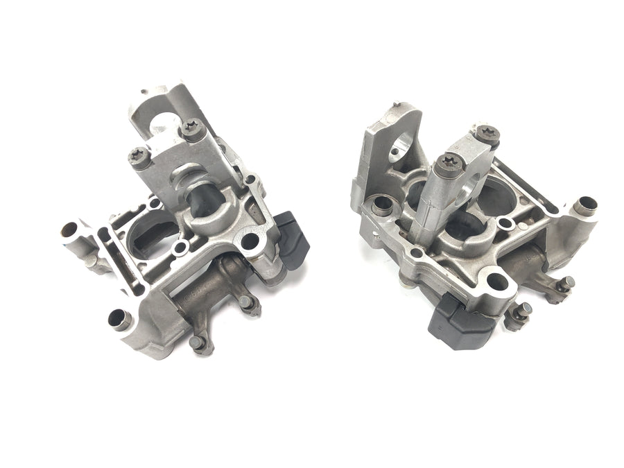 BMW R 1100 GS 259 [1995] - Camshaft brackets left and right