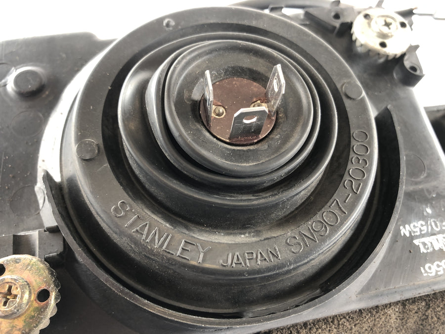 Suzuki Bandit 1200 GV75A [1998] - Headlight