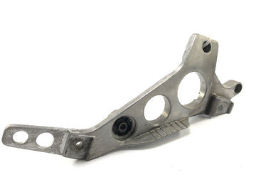 Yamaha RD 350 YPVS 31K [1984] - Footrest holder right - 0