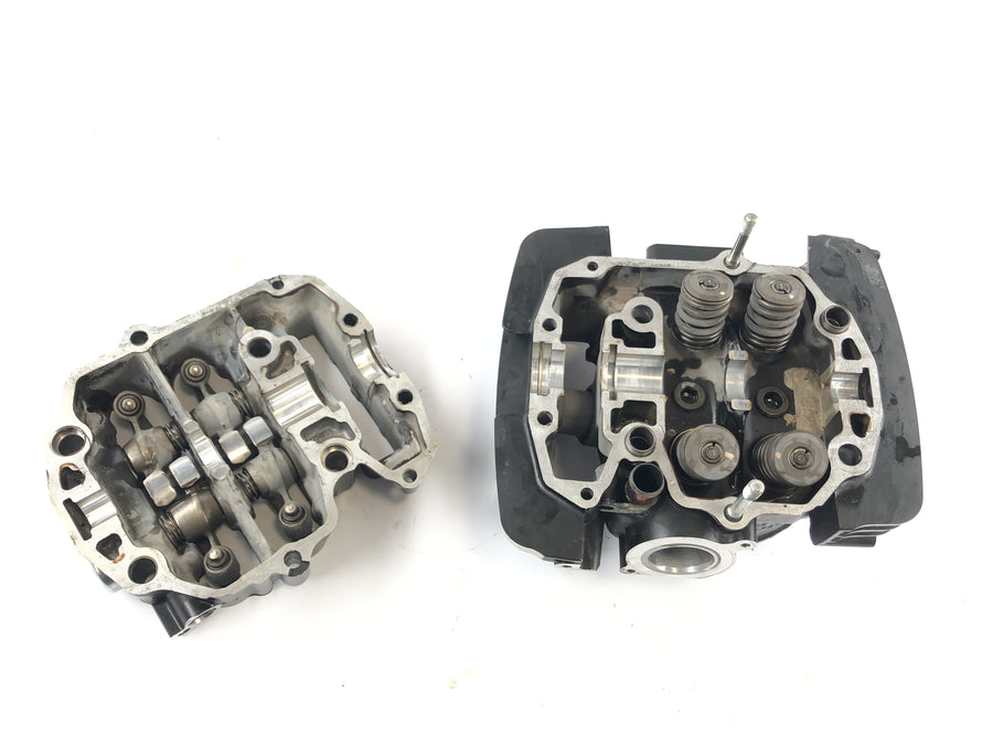 Kawasaki VN 1600 Mean Streak VNT60B [2005] - Cylinder Head Front