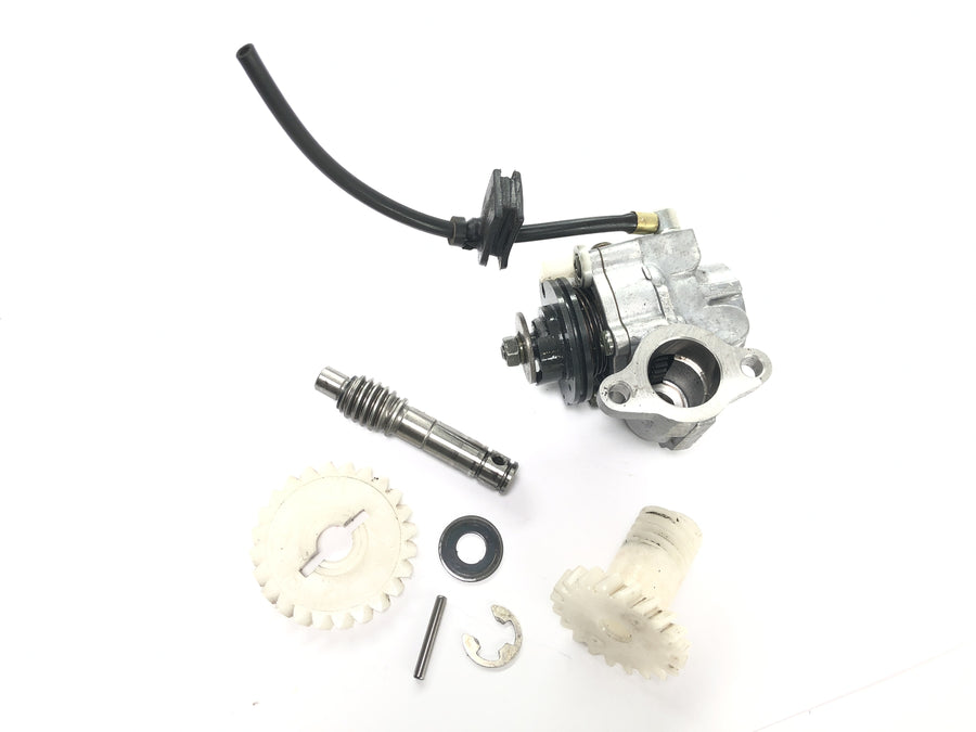 Sachs ZX 125 [1998] - Oil pump with drive pinion