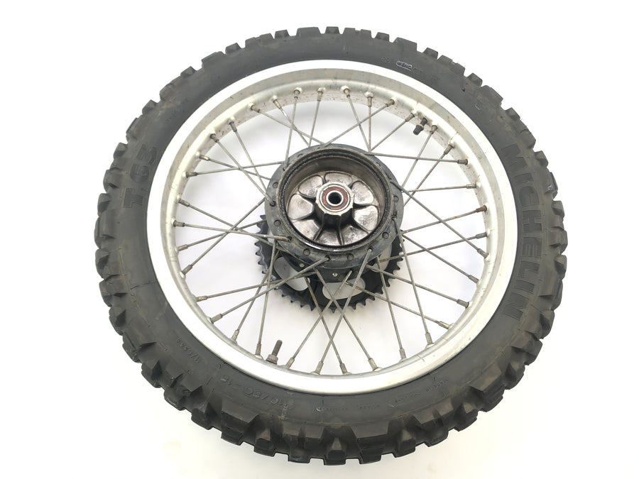 Yamaha XT 350 3YT / 55V [1990] - rear wheel wheel rim with chain wheel at the back