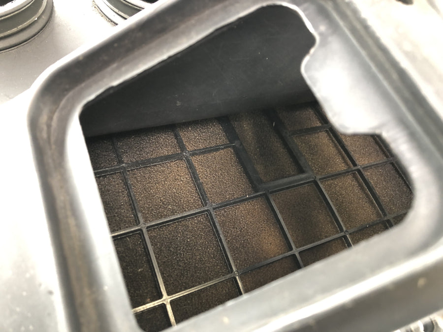 Benelli TNT 1130 [2009] - Air filter box airbox