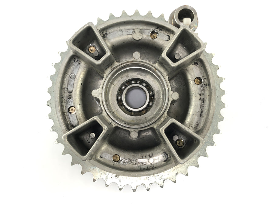 Kawasaki VN 800 Classic [2000] - Sprocket carrier with sprocket Z42