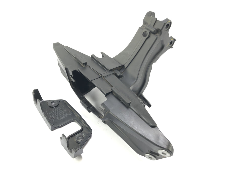 Aprilia RSV4 1000 [2010] - Fairing bracket cockpit holder