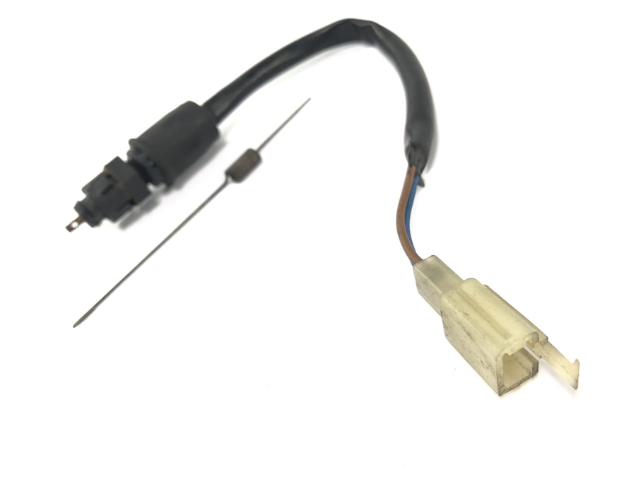 Kawasaki ZRX 1200 S ZRT20A [2002] - Brake light switch at the back
