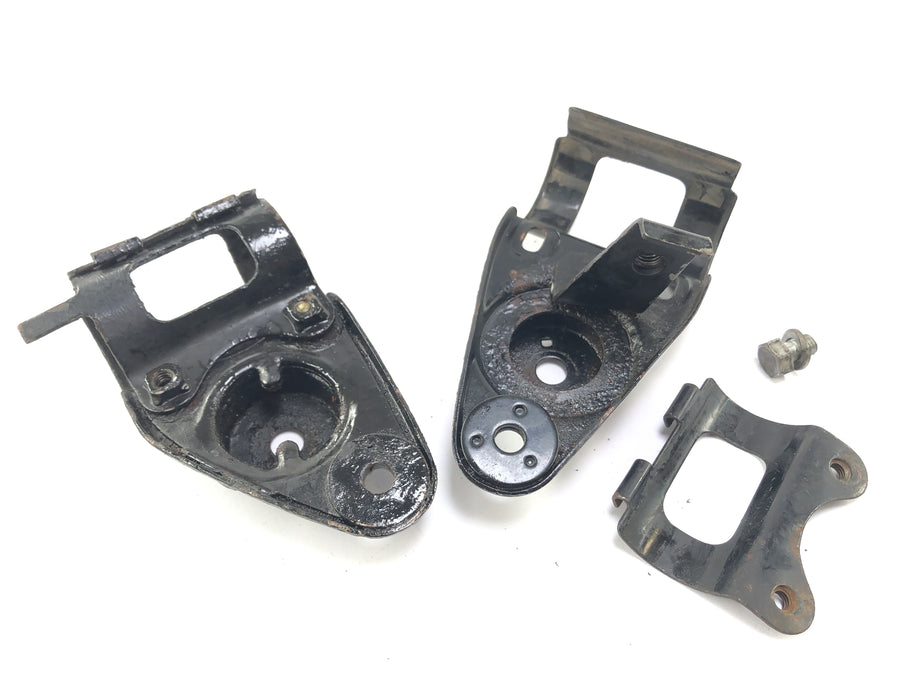 Yamaha XT 500 1U6 [1981] - Lamp holder headlight mount