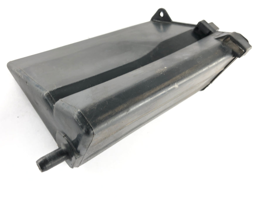 Yamaha XS 1100 2H9 [1978] - Tool compartment tool storage compartment