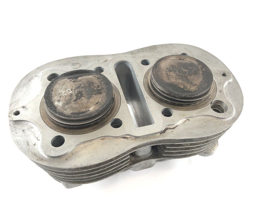 Yamaha XS 400 2A2 [1982] - Cylinder with piston
