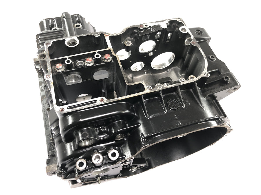 Kawasaki ZRX 1200 S ZRT20A [2001] - engine housing crankcase engine block empty housing