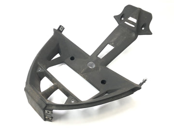 Aprilia RST 1000 Futura [2002] - cladding keel disguise below middle