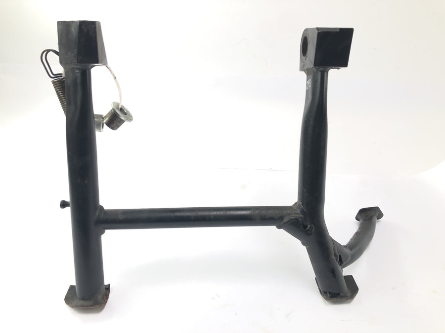 Triumph Sprint ST 1050 [2005] - main stand with spring stand