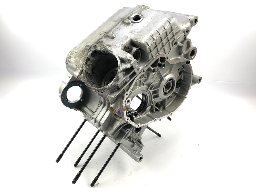 Ducati ST2 944 [1999] - Engine housing empty casing