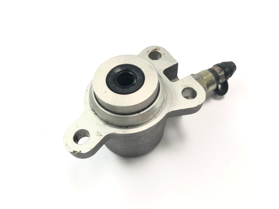 Aprilia RSV 1000 RP Mille [2001] - clutch slave cylinder