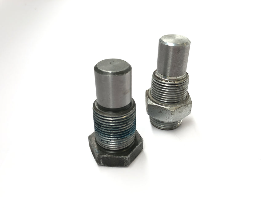 Yamaha XVS 650 Drag Star VM02 [1998] - Swingarm bolt