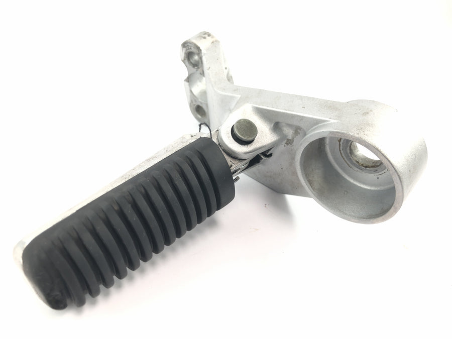 Yamaha MT 03 RM02 [2007] - Footrest Driver's footrest left
