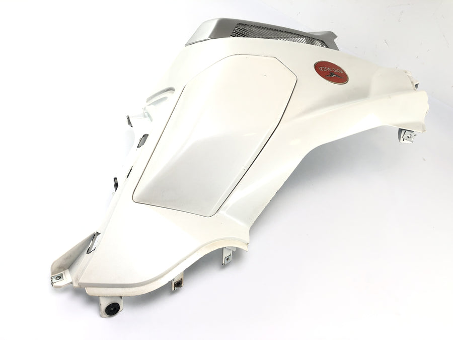 Moto Guzzi Stelvio 1200 4V [2009] - Clearing Side cladding on the left
