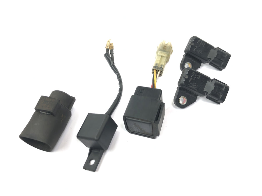 Kawasaki VN 1600 Classic VNT60A [2007] - Relay bundle of electronics sensors