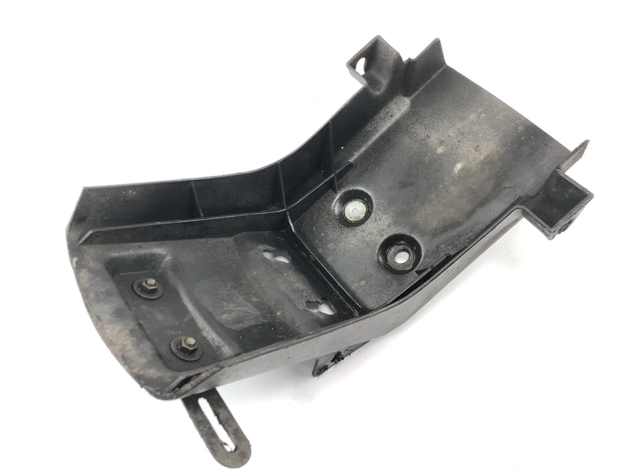 Yamaha XTZ 660 3YF [1992] - Rear fender license plate holder splash guard
