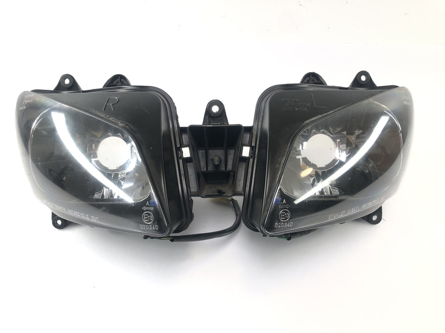 Yamaha YZF R1 RN01 [1998] - headlight headlights front light