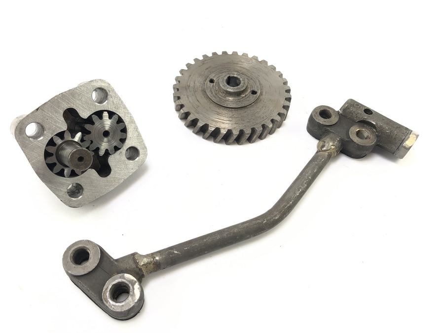 Moto Guzzi V7 Special [1971] - Oil pump