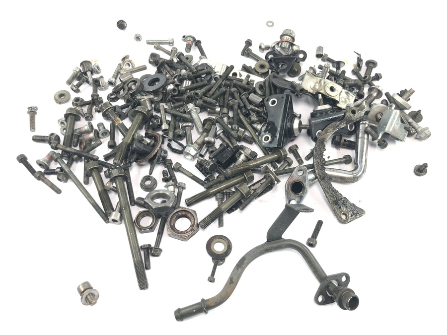 Yamaha MT 03 RM02 [2007] - leftover parts and screws mixed lot