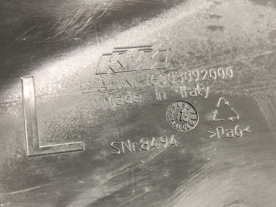 KTM Duke 690 A3 [2012] - Frame cover side cover fairing left and right