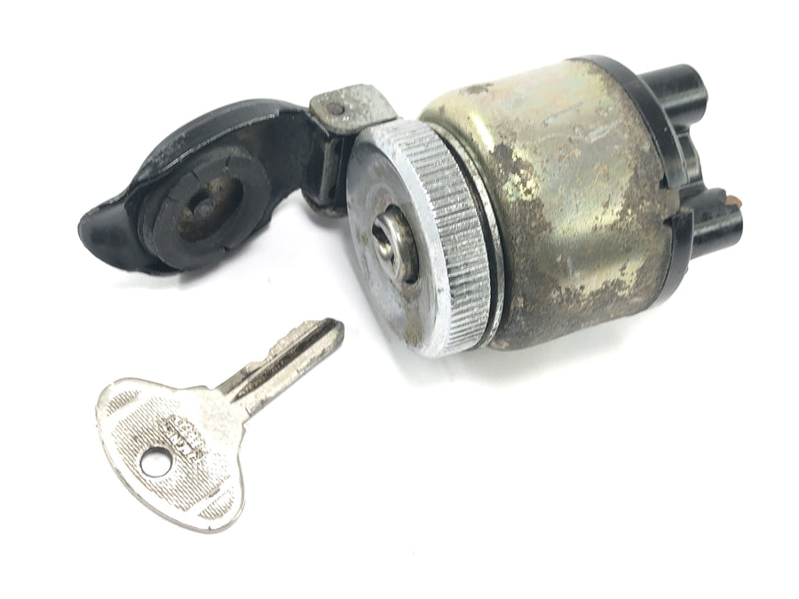 Moto Guzzi V7 Special [1971] - Ignition lock ignition switch with key