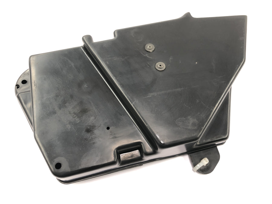 Kawasaki VN 800 VN800A [1996] - storage compartment on the right