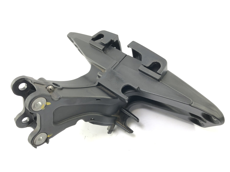 Aprilia RSV4 1000 [2010] - Fairing bracket cockpit holder