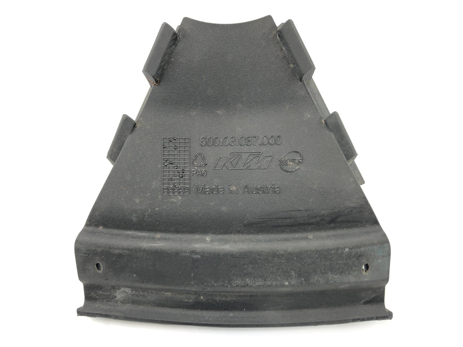 KTM 950 SM LC8 [2008] - Clearing Page covering