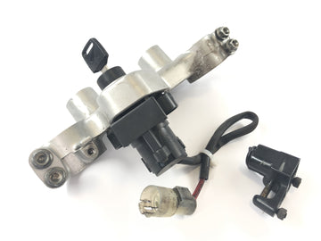 Honda NX 650 RD08 [1995] - handlebar bridge fork bridge ignition lock with key Honda - 0