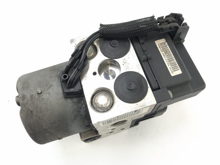 BMW F 650 GS Dakar [2007] - ABS control unit close-up