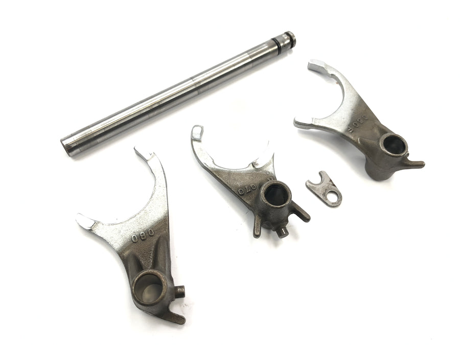 Triumph Adventurer 900 T309RT [1998] - shift forks shift fork set shift fork shaft