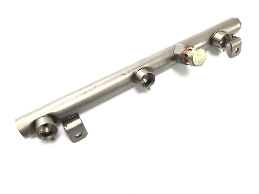 Benelli TNT 1130 [2009] - Fuel distributor fuel rail rail system
