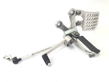 Kawasaki ZX 12 R ZXT20A [2001] - Left footrest system with shift pedal and linkage
