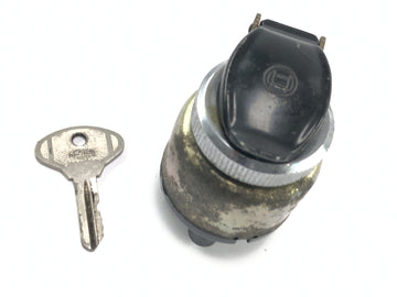 Moto Guzzi V7 Special [1971] - Ignition lock ignition switch with key - 0