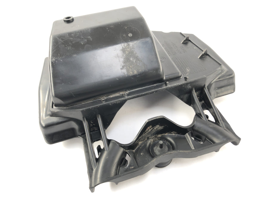 BMW R 1200 GS R12 K25 [2003] - Tool compartment interface