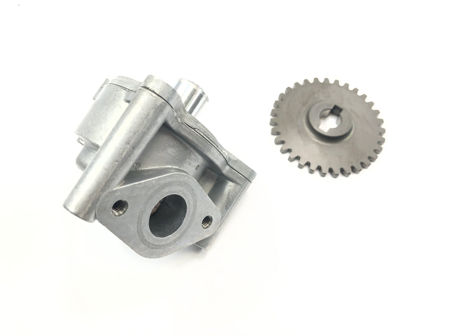 Suzuki Intruder VL 1500 AL [2000] - Oil pump oil pump drive gear pump unit