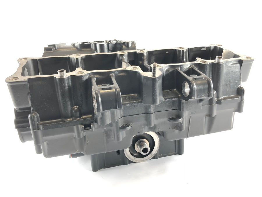 Suzuki GSX-R 1100 W GU75 C [1993] - Engine housing