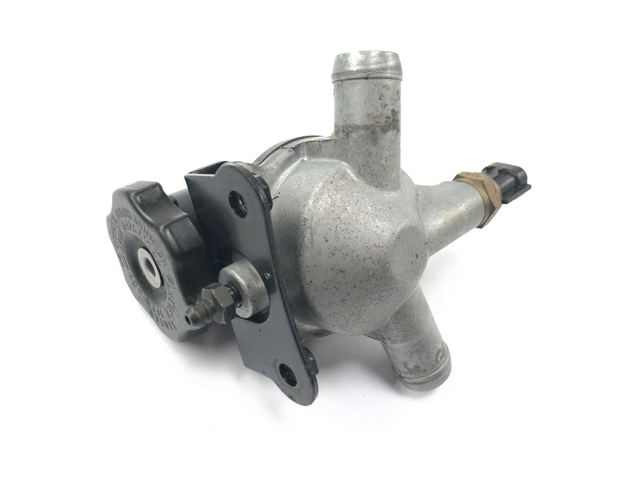 Kawasaki VN 1500 Mean Streak VN50T [2005] - thermostat housing coolant distributor coolant filler neck