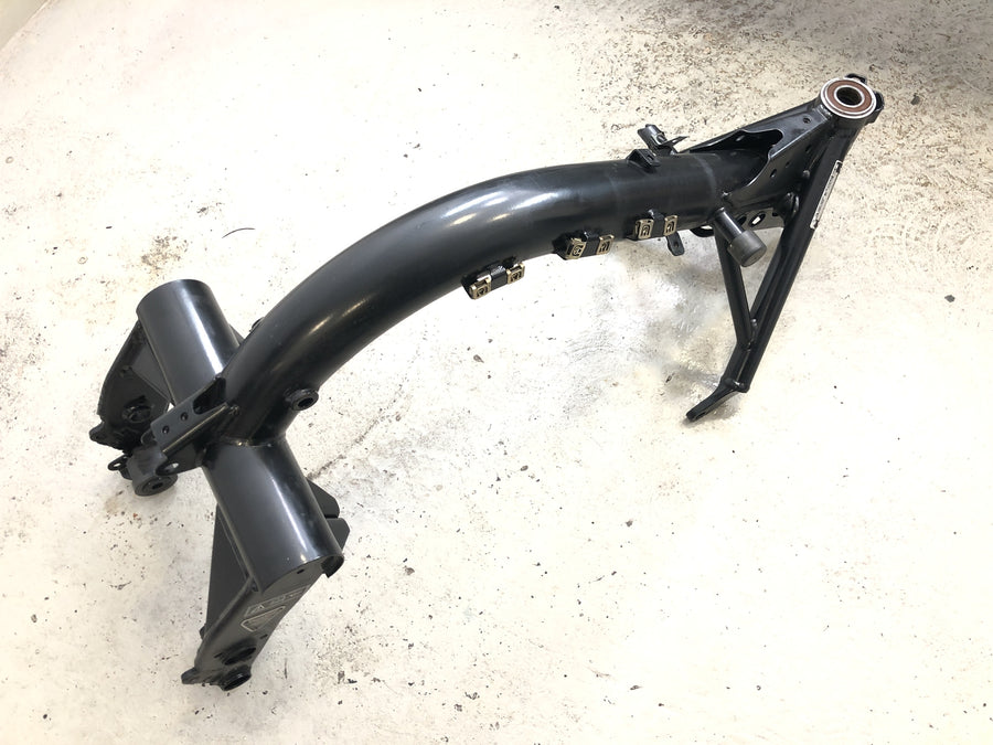 Triumph Adventurer 900 T309RT [1998] - Frame with papers