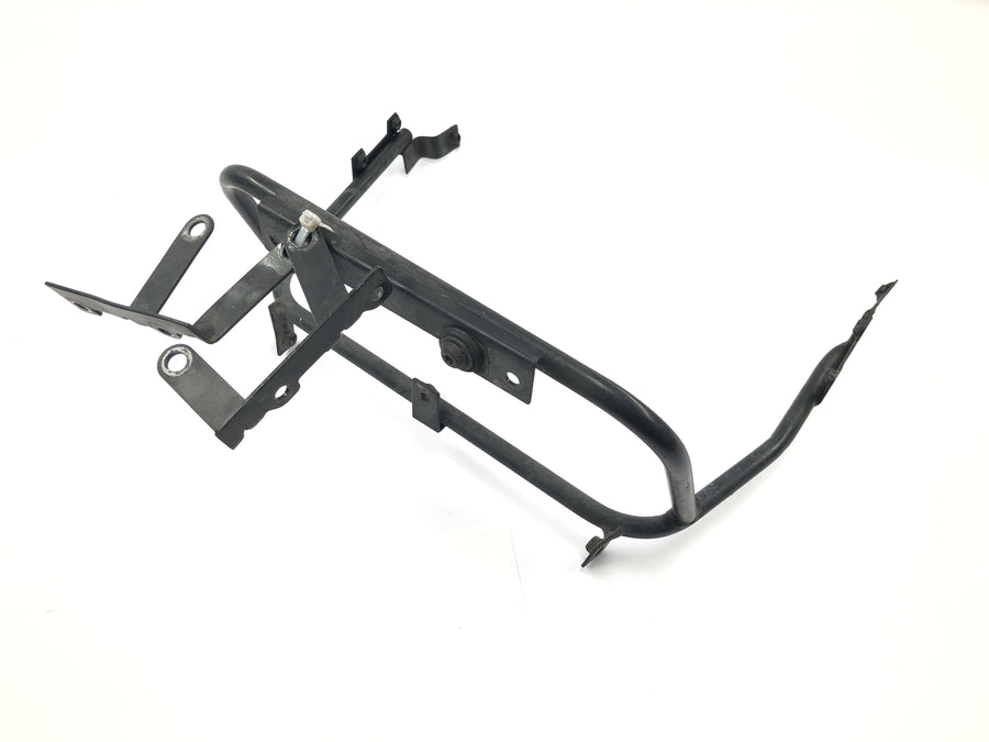Triumph Daytona 900 T300D [1996] - Radiator bracket, radiator frame, radiator mount