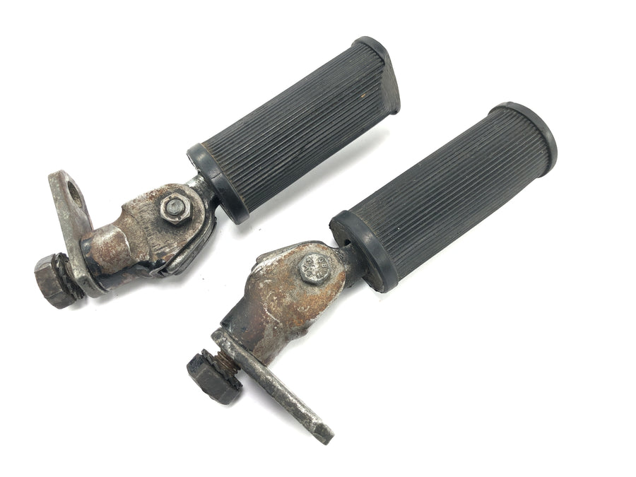 Moto Guzzi V7 Special [1971] - footrests foldable pillion footrest pair