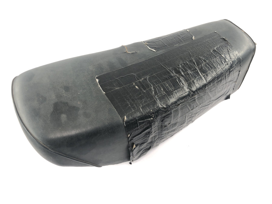Yamaha DT 175 2K4 [1982] - Seat seat cushion bench cover defective